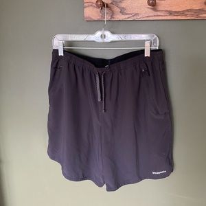 Patagonia Men’s Nine Trail Shorts Size L in Black